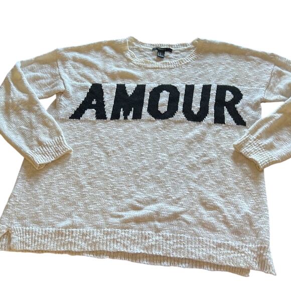 Forever 21 White “AMOUR” Slouchy Knit Sweater Size Medium Comfy - Picture 4 of 8